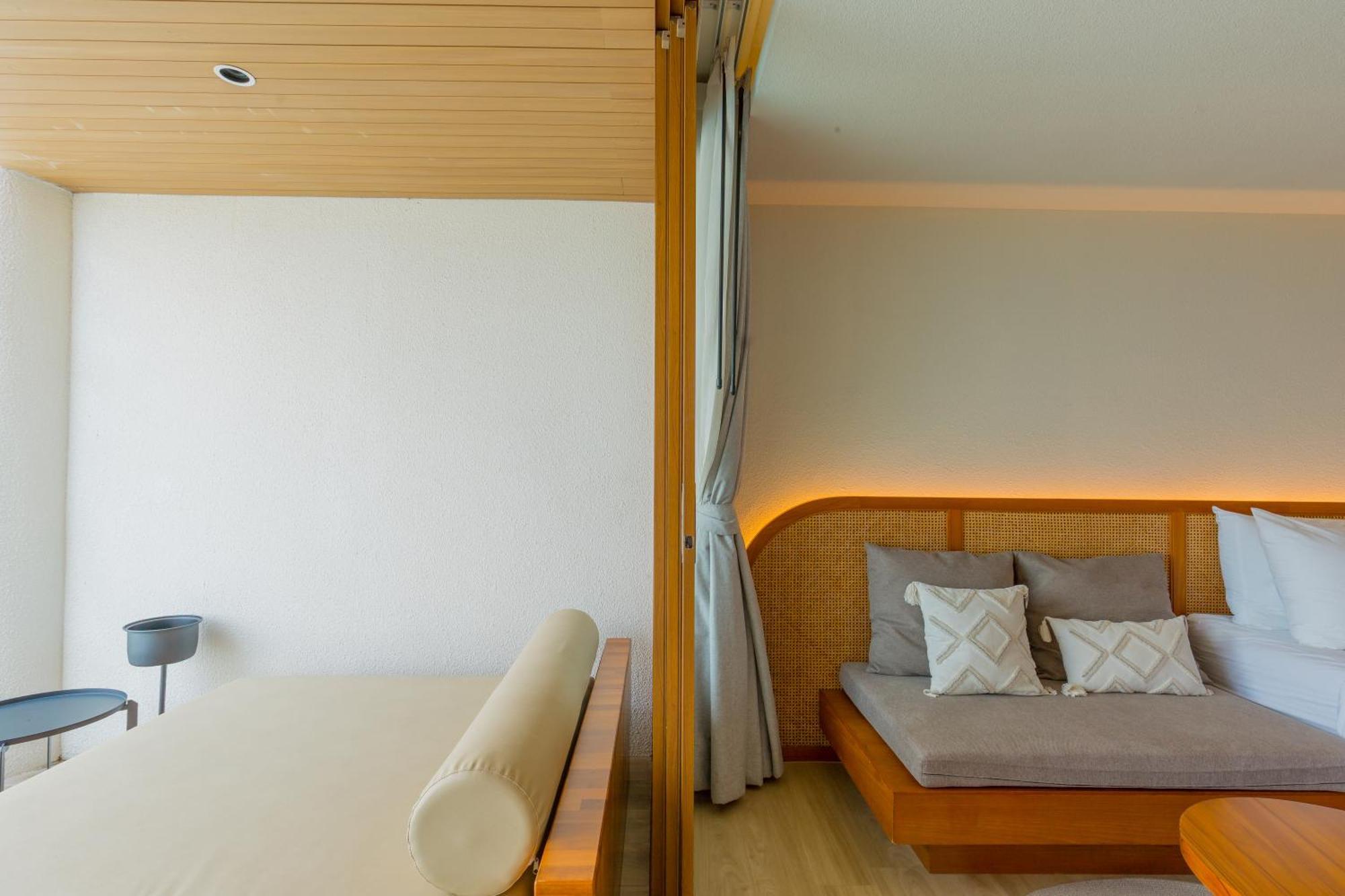 Tasana Bar And Luxury Resort Ko Lan Exterior foto